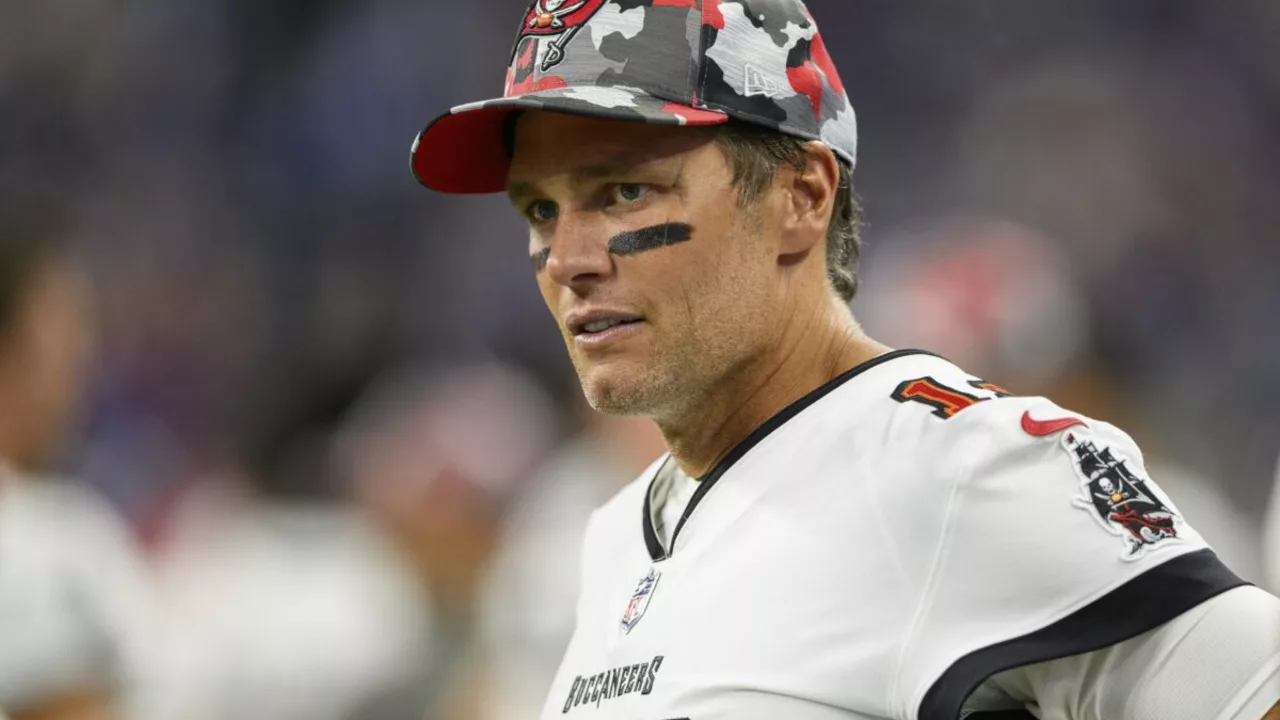 Is it possible for Tom Brady to go broke?